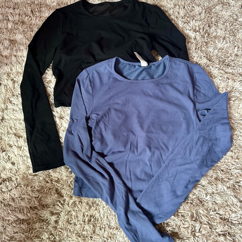Black and Blue Long Sleeve Tops